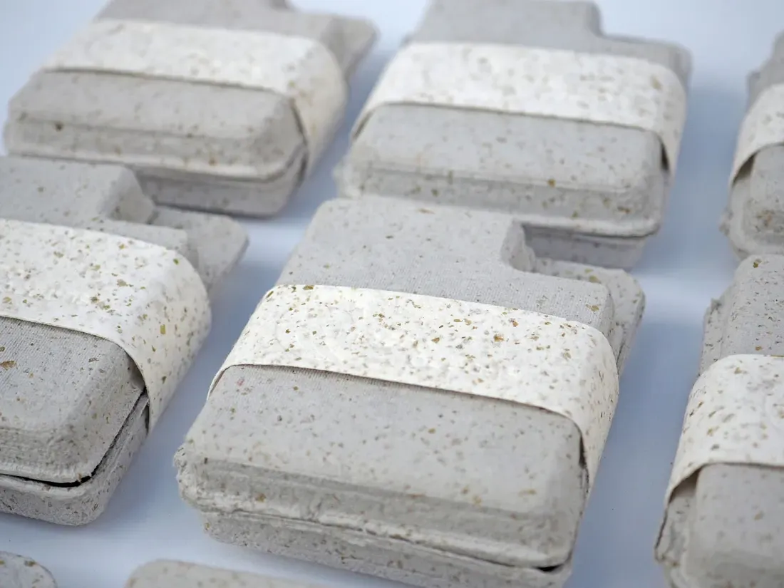 Seaweed paper packaging prototypes for Macro Oceans.