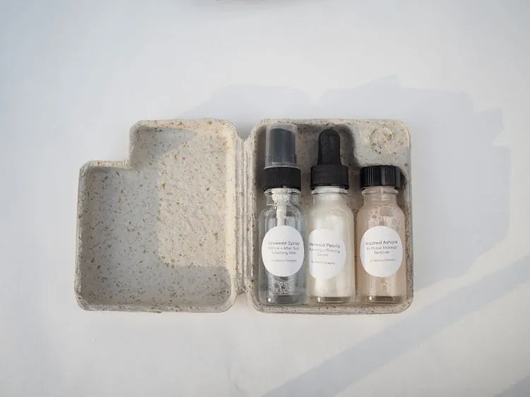 Seaweed paper packaging prototypes for Macro Oceans.